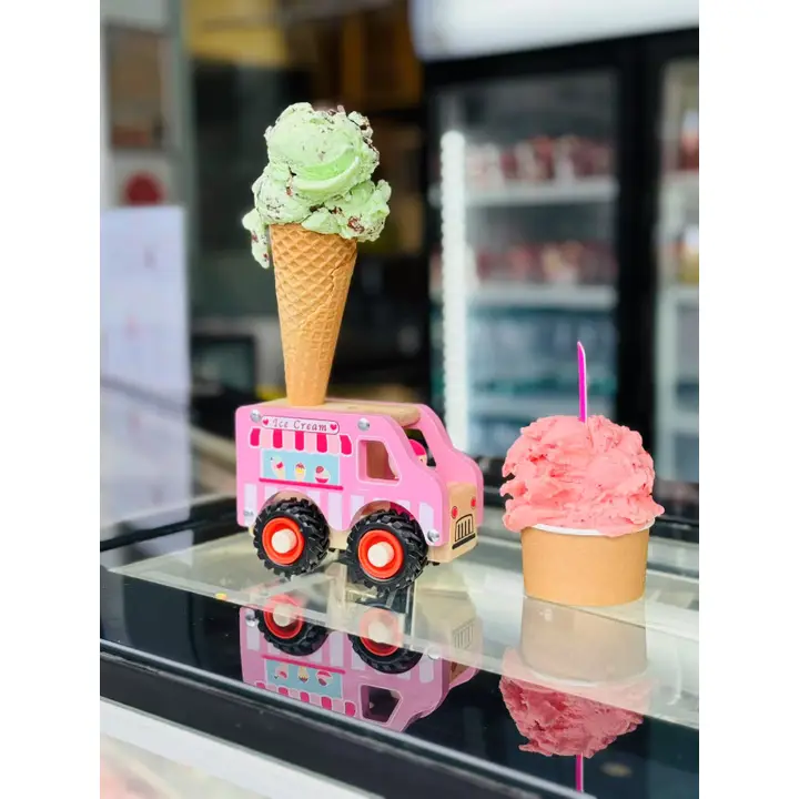 Wooden Ice Cream Van Vehicle – Timber Toy